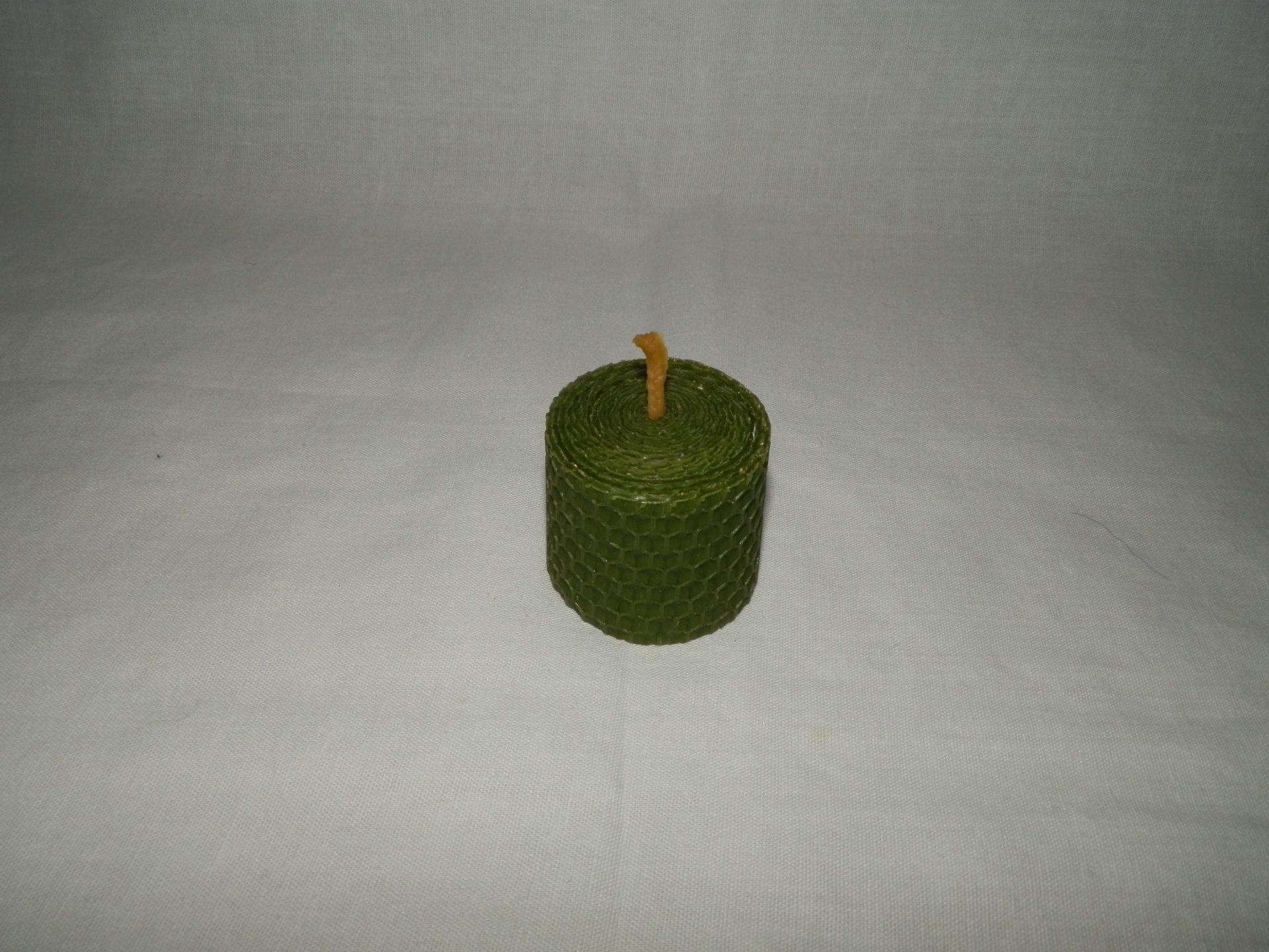 Farebná vosková sviečka - valec 4 x 5 cm - č.C1 – Obrázok 4