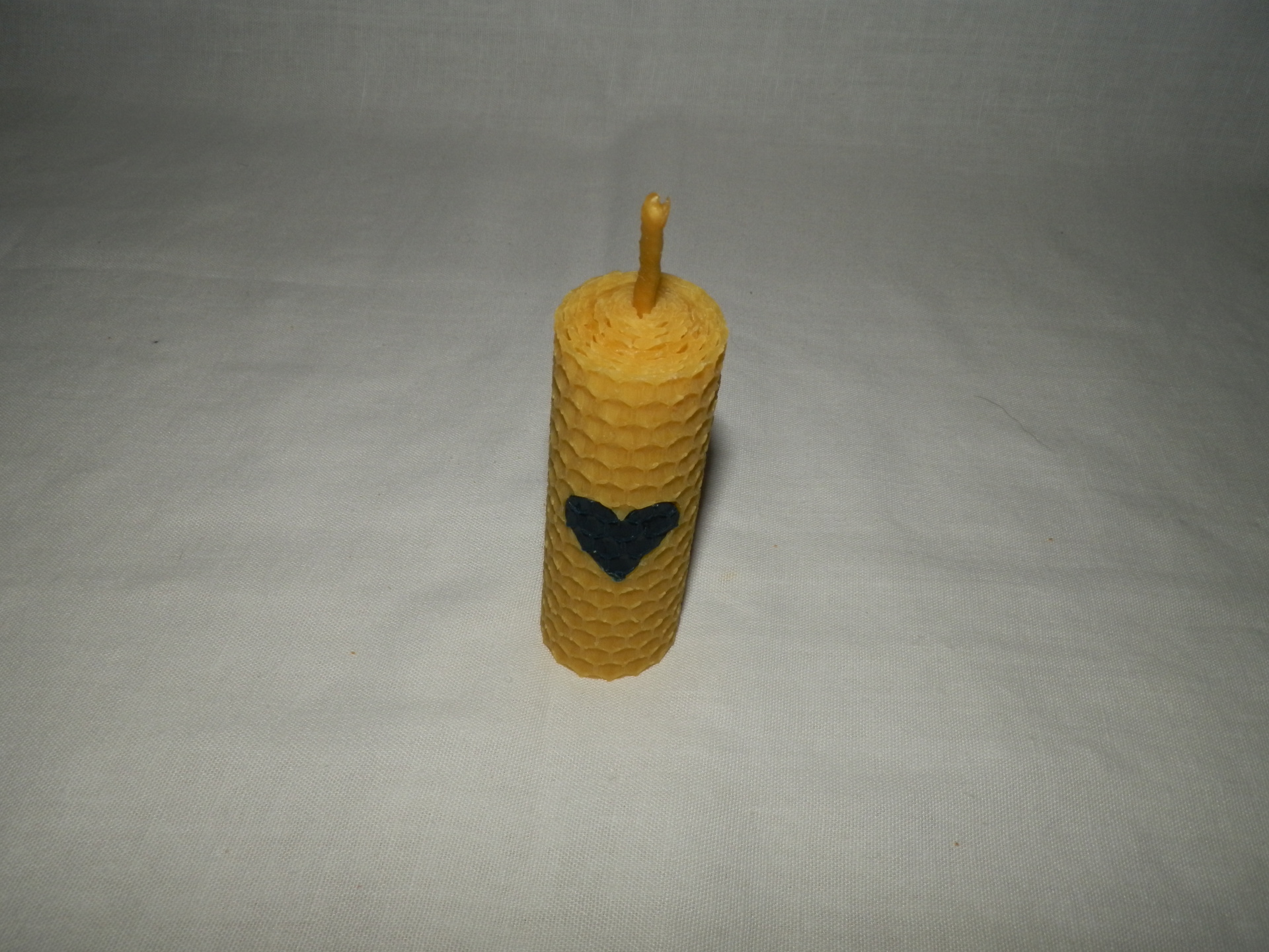 Farebná vosková sviečka - valec 8 x 3 cm - č.9 – Obrázok 4